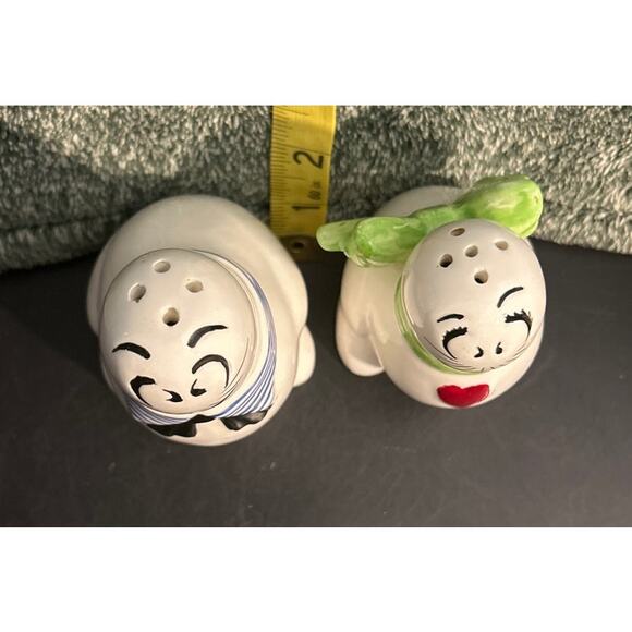 Shmoo Figures Ceramic Shakers c1950s - Picture 4 of 6